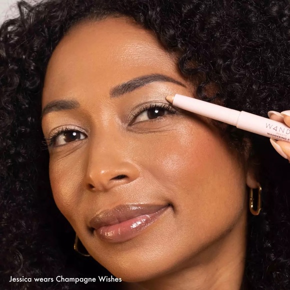 Wander Beauty wandering eyeshadow stick ✨ - Picture 4 of 12